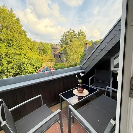 Apartment Maisonette Mit Balkon 2 Schlafzimmer 4 Gäste *